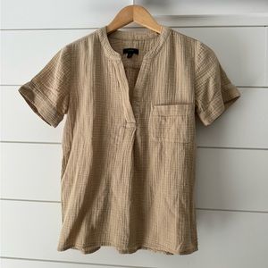 J Crew V-Neck Soft Gauze Popover, Short Sleeve, Size XS, Color Khaki